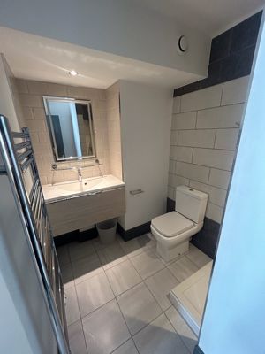 Photo 27- click for photo gallery